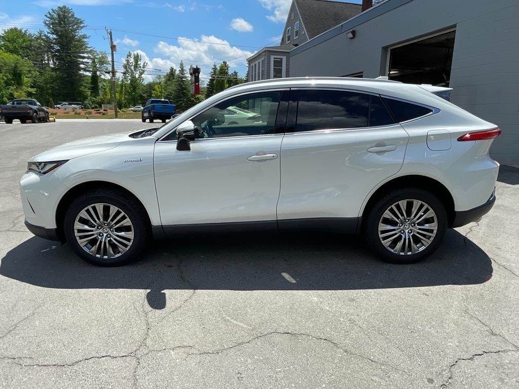 Toyota Venza  2021