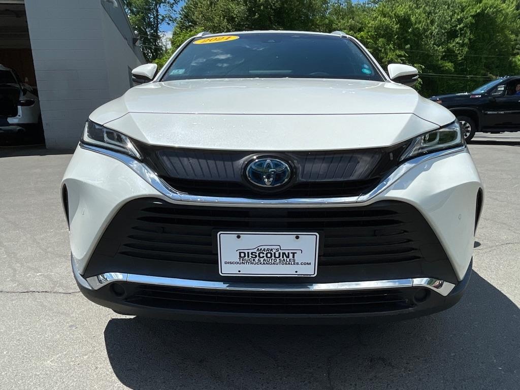 Toyota Venza  2021