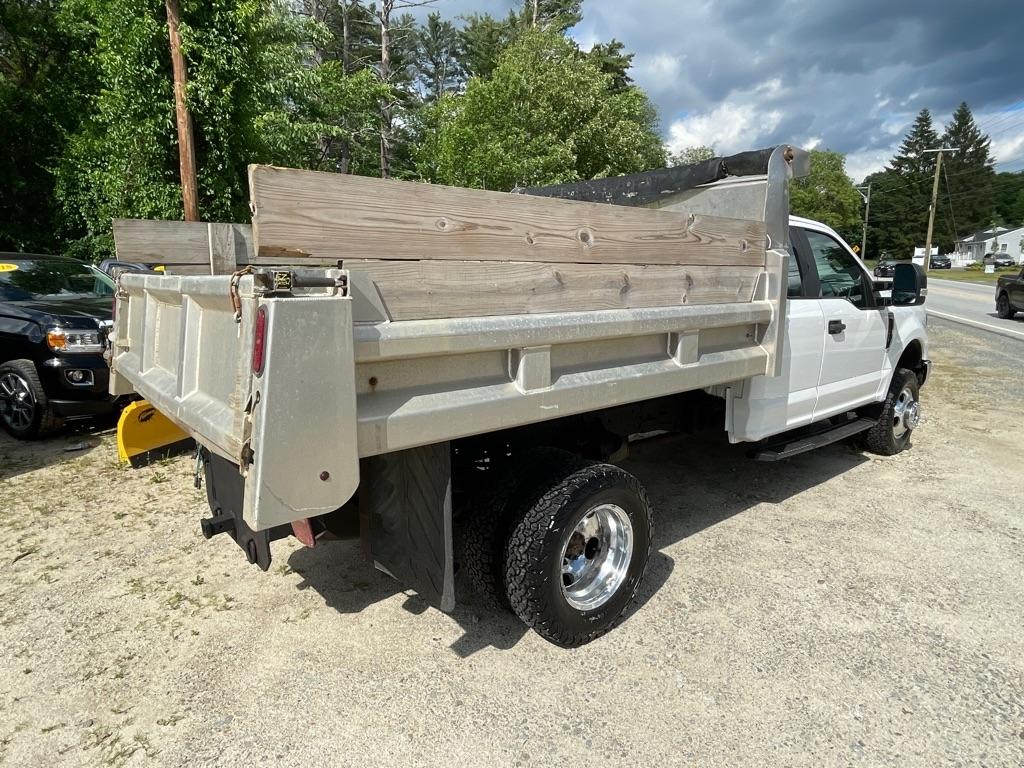 Ford Super Duty F-350 DRW  2017