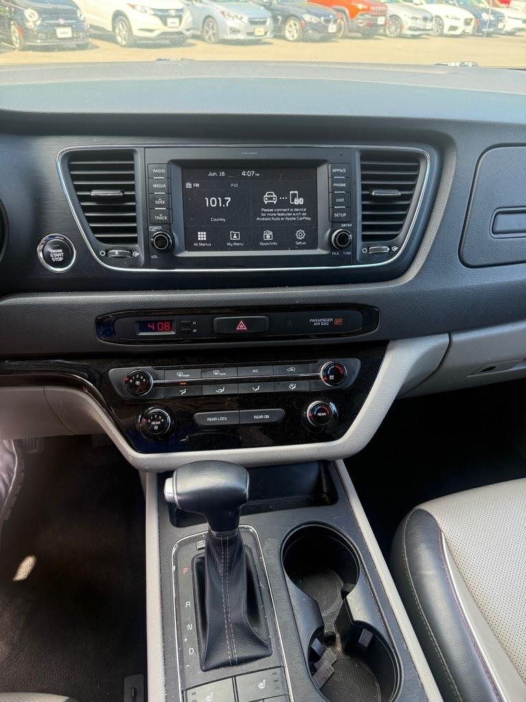 Kia Sedona  2018