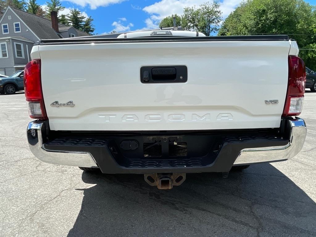 Toyota Tacoma  2018