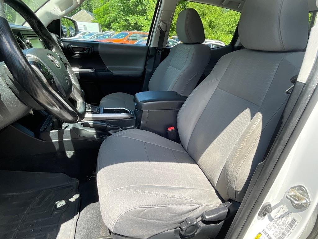 Toyota Tacoma  2018