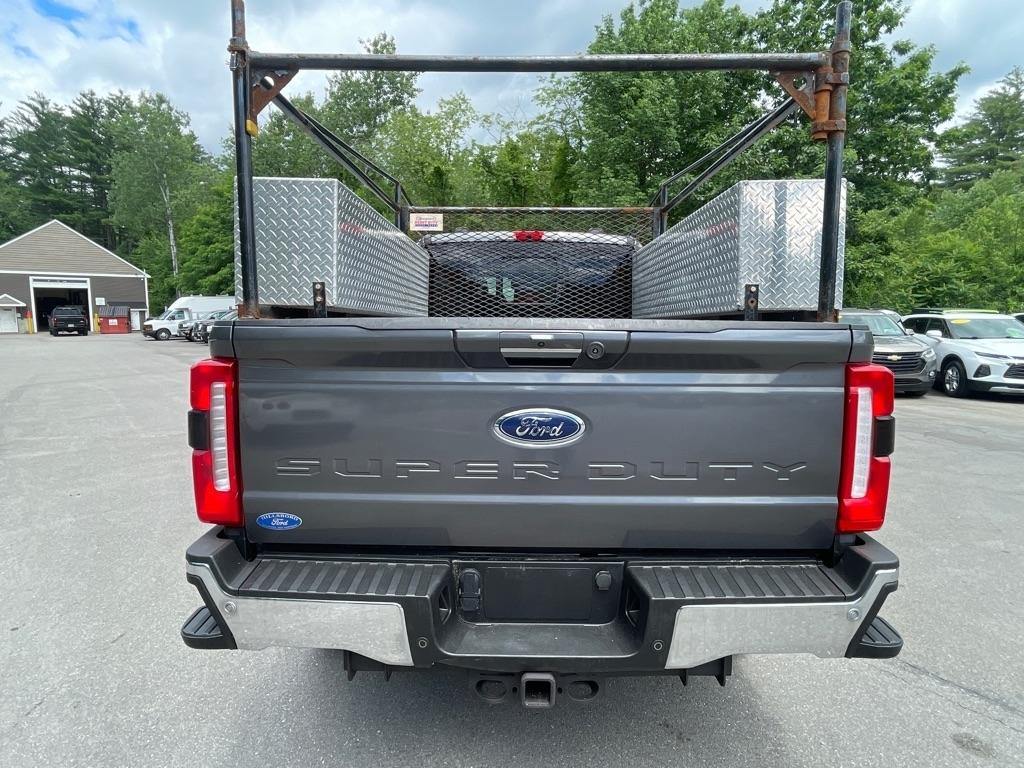 Ford Super Duty F-350 SRW  2023