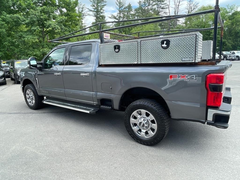 Ford Super Duty F-350 SRW  2023
