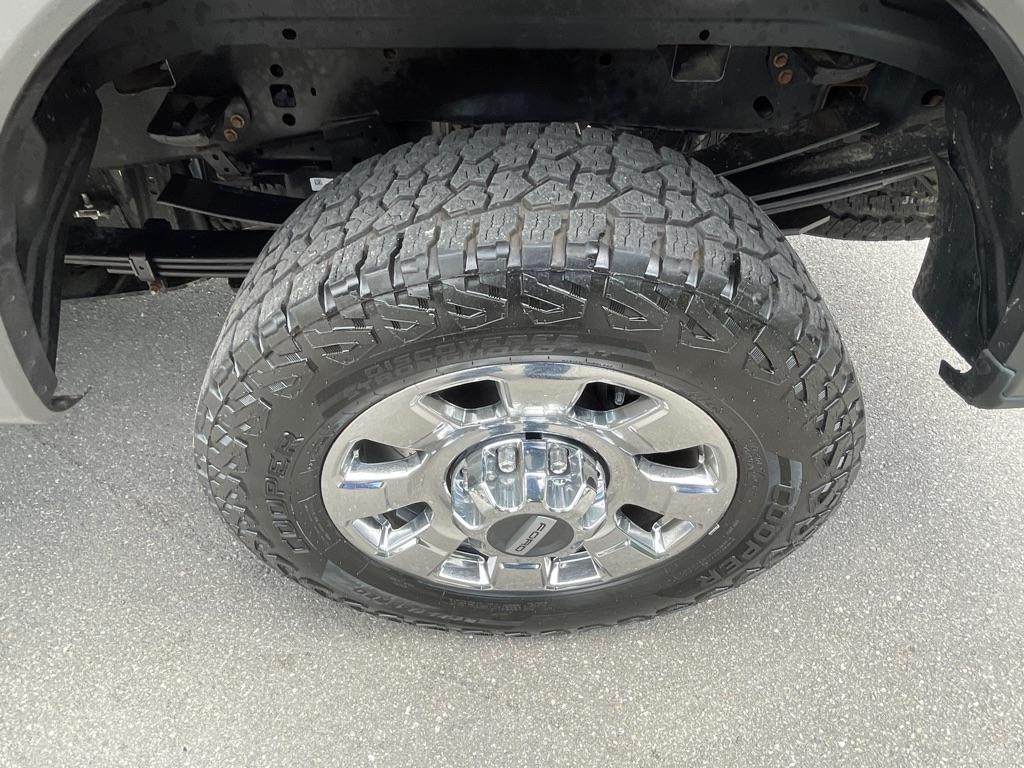 Ford Super Duty F-350 SRW  2023