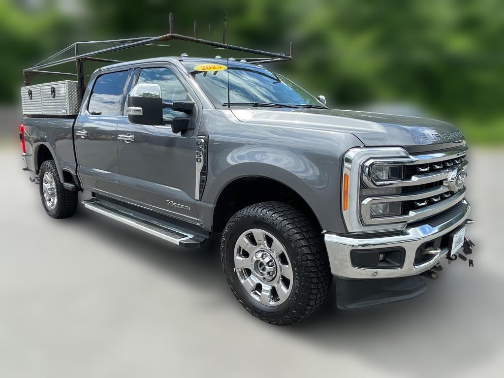 Ford Super Duty F-350 SRW  2023