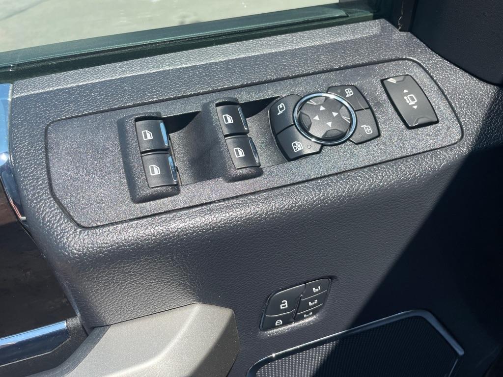 Ford Super Duty F-250 SRW  2022