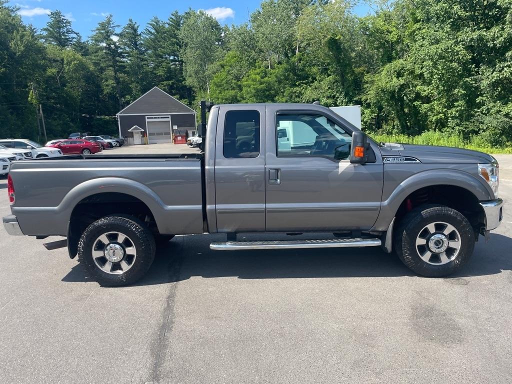 Ford Super Duty F-350 SRW  2012