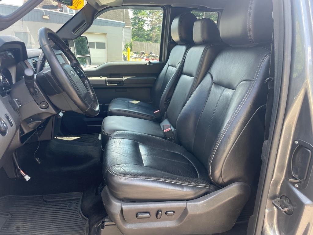 Ford Super Duty F-350 SRW  2012