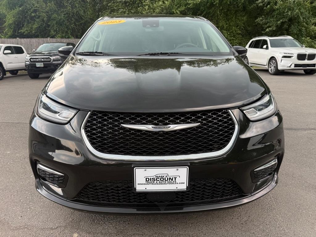 Chrysler Pacifica  2023