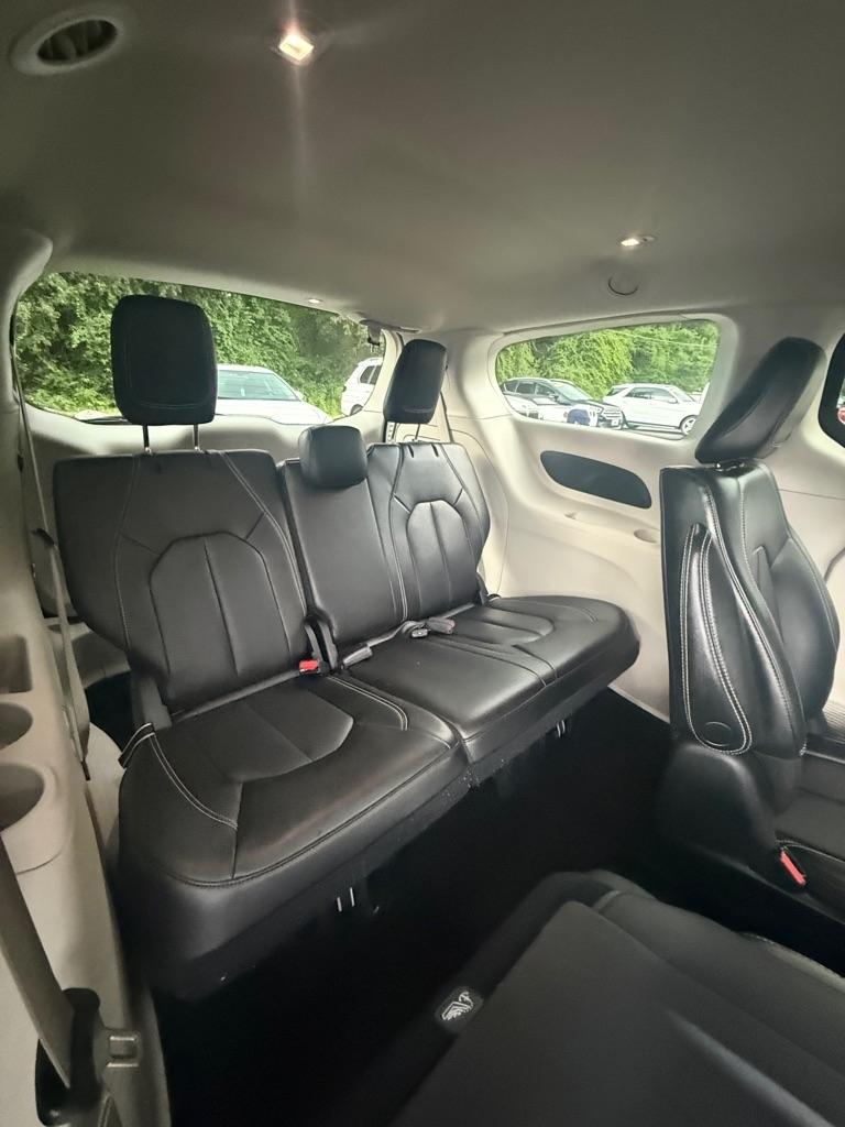 Chrysler Pacifica  2023