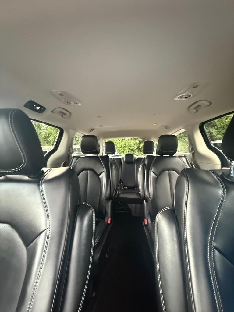 Chrysler Pacifica  2023