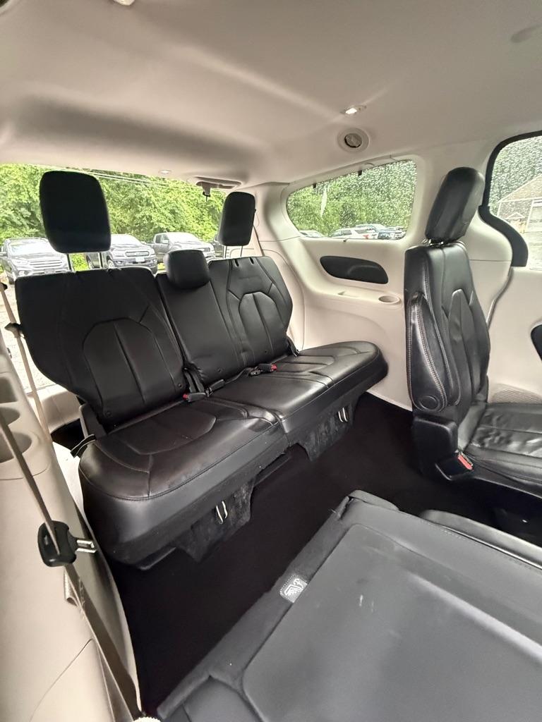 Chrysler Pacifica  2018