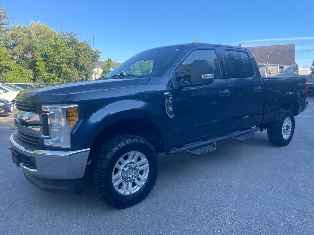 Ford Super Duty F-250 SRW  2017