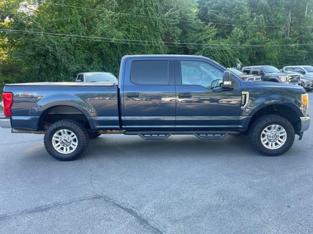Ford Super Duty F-250 SRW  2017