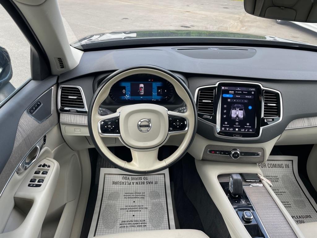 Volvo XC90  2023