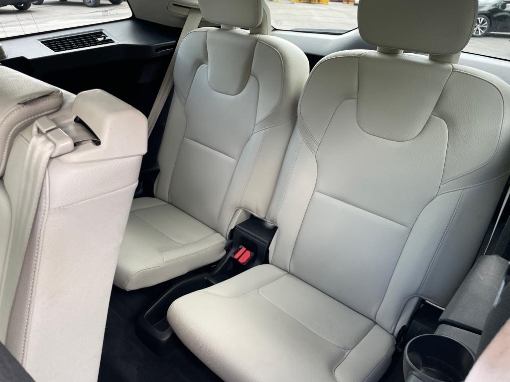 Volvo XC90  2023