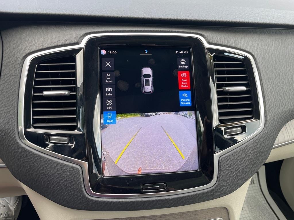Volvo XC90  2023
