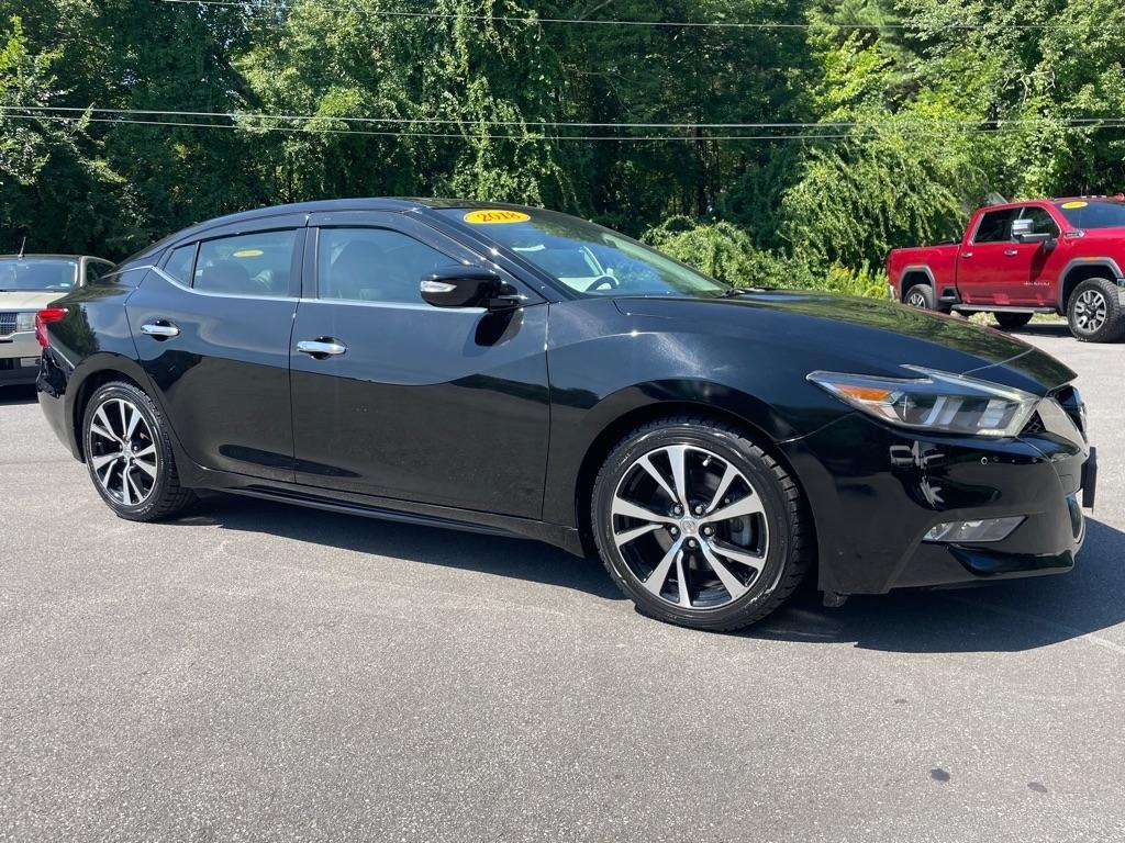 Nissan Maxima  2018