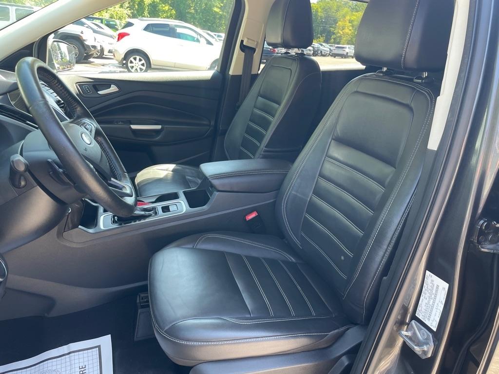Ford Escape  2017