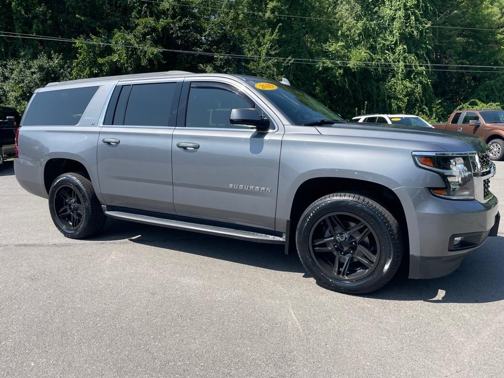 Chevrolet Suburban  2019