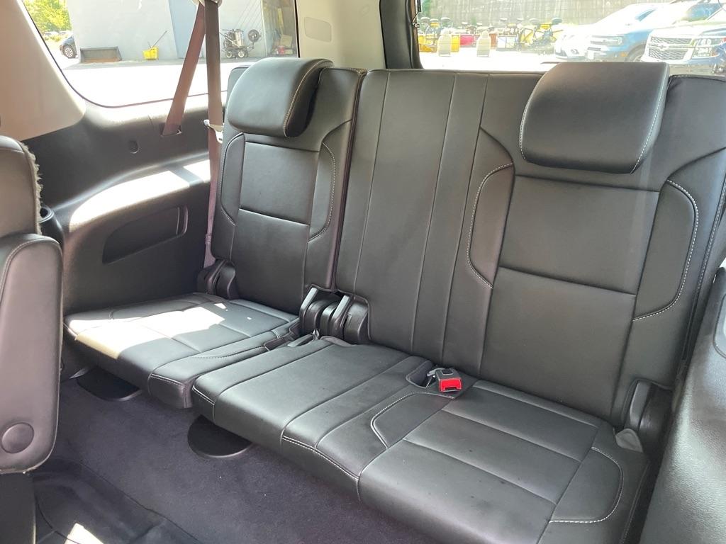 Chevrolet Suburban  2019