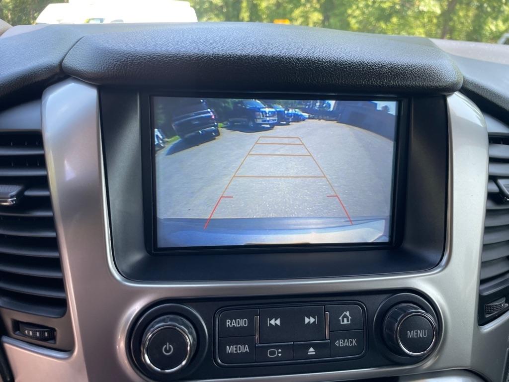 Chevrolet Suburban  2019