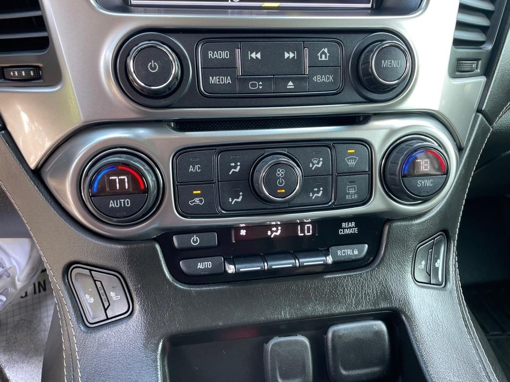 Chevrolet Suburban  2019
