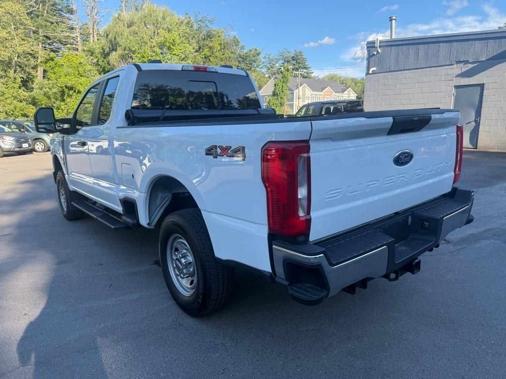 Ford Super Duty F-250 SRW  2024
