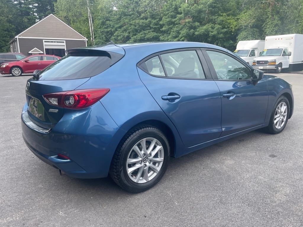 Mazda Mazda3 5-Door  2017