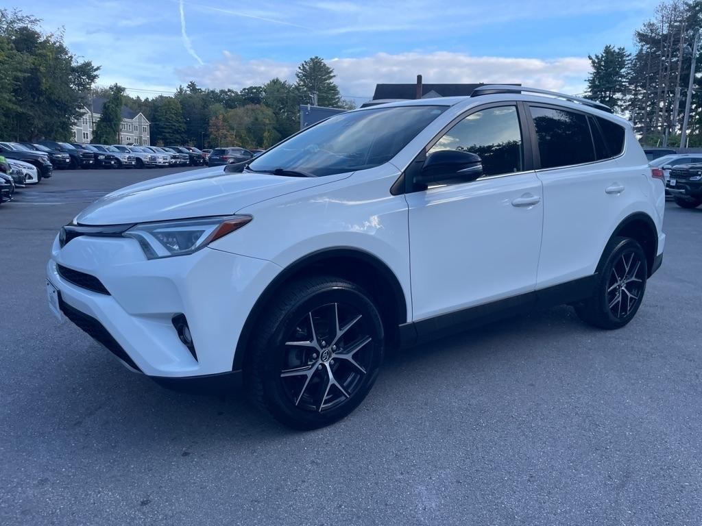 Toyota RAV4  2018