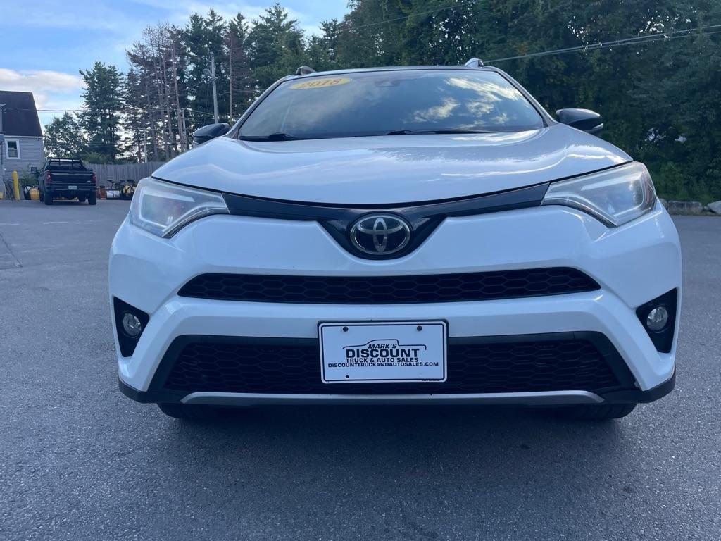 Toyota RAV4  2018