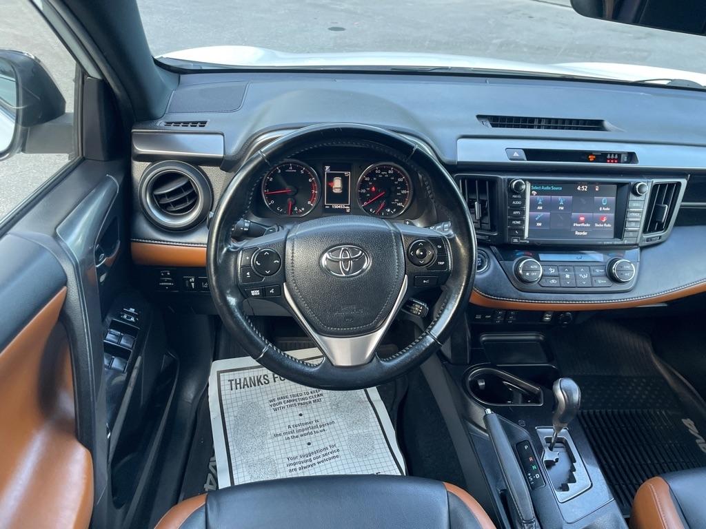 Toyota RAV4  2018
