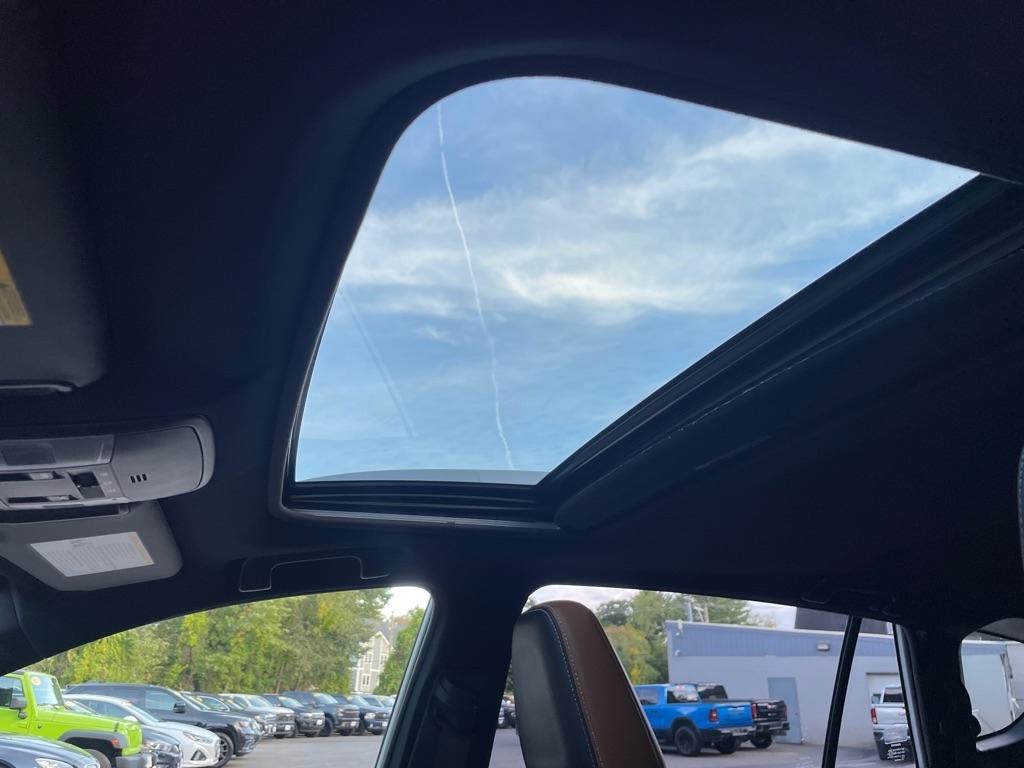 Toyota RAV4  2018