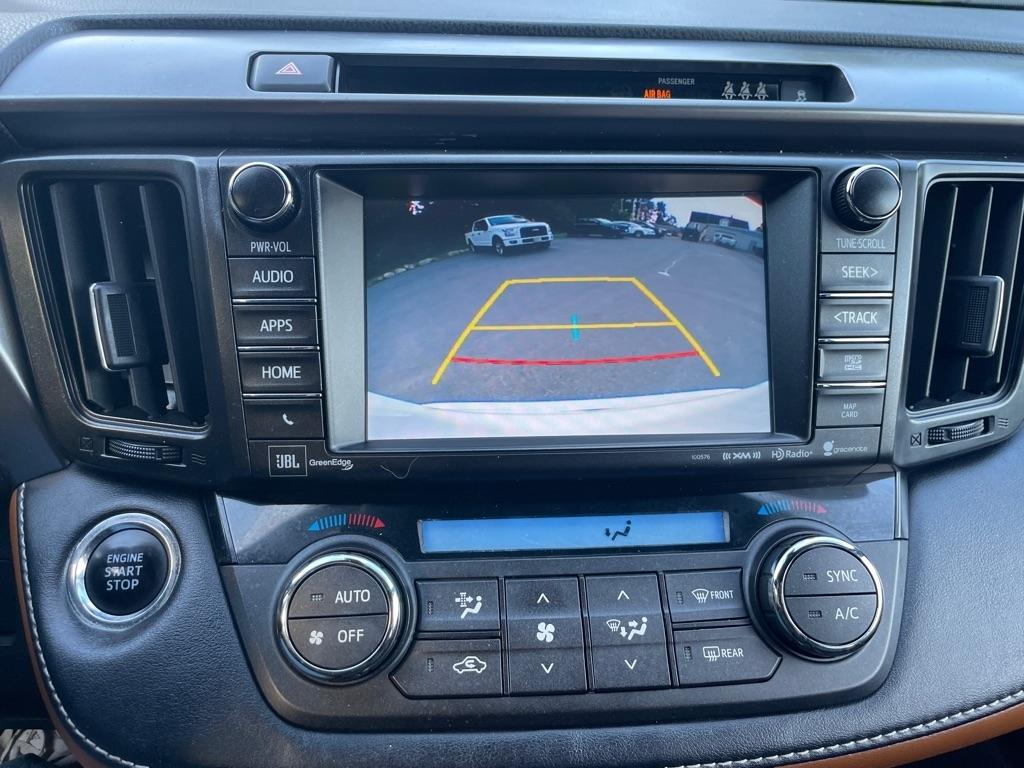 Toyota RAV4  2018