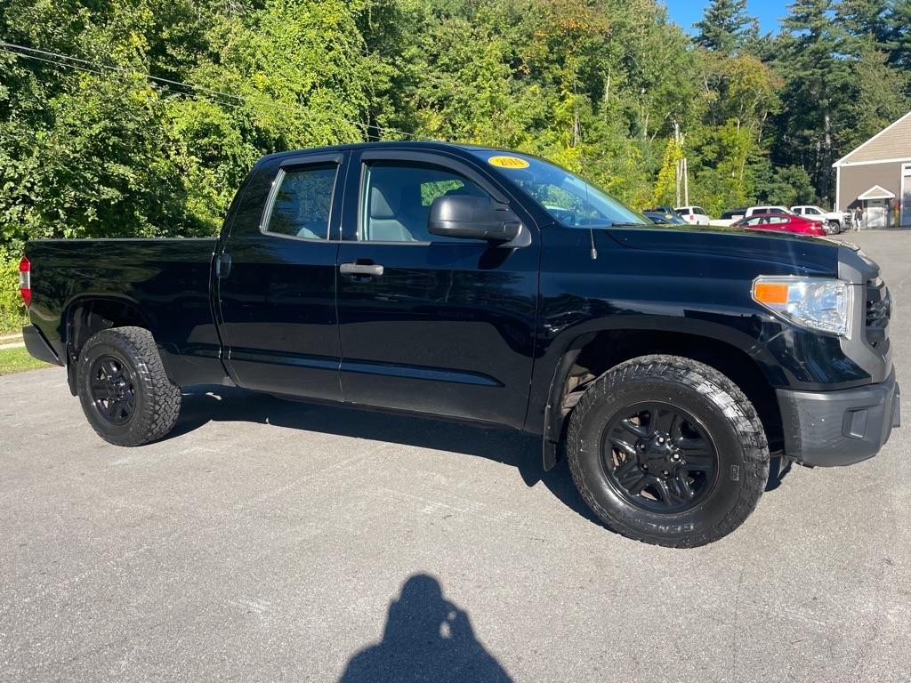 Toyota Tundra 4WD Truck  2014