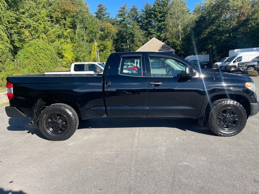 Toyota Tundra 4WD Truck  2014