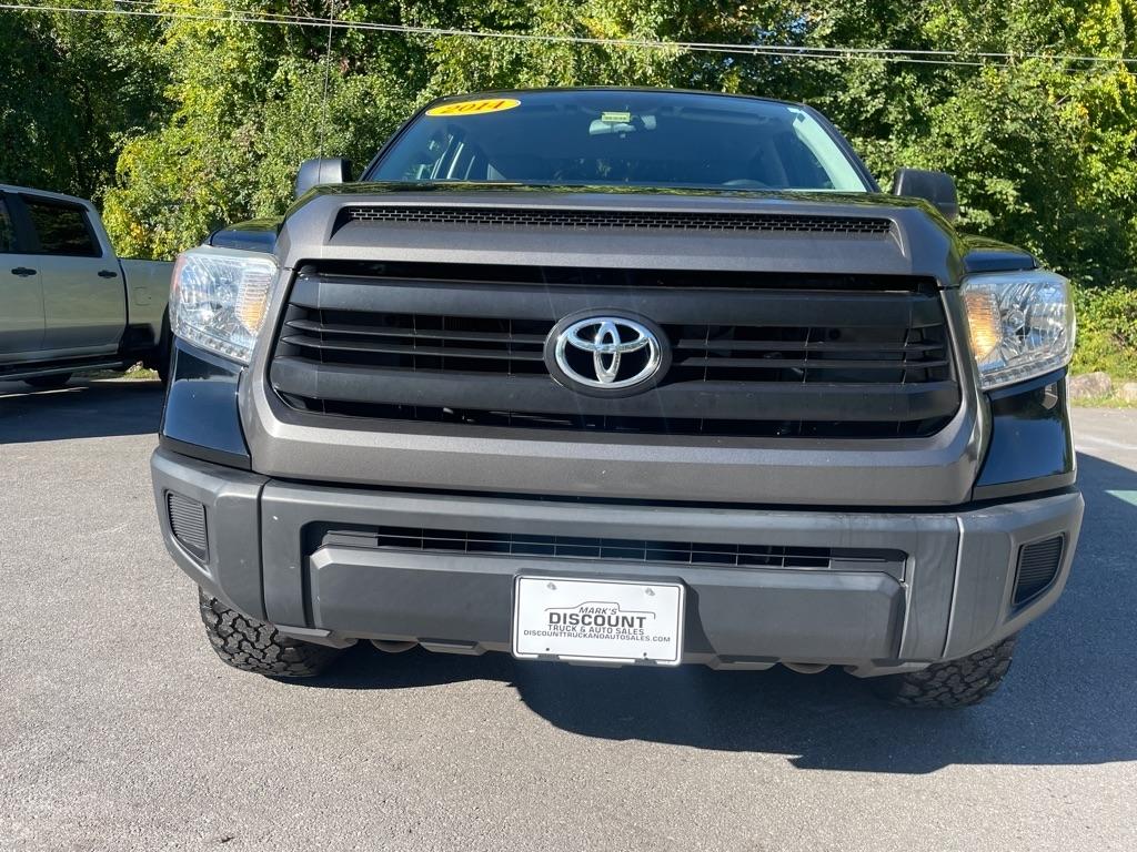 Toyota Tundra 4WD Truck  2014