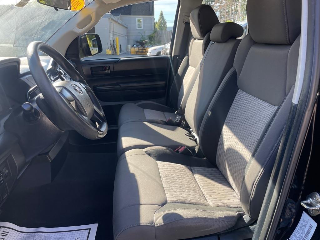Toyota Tundra 4WD Truck  2014