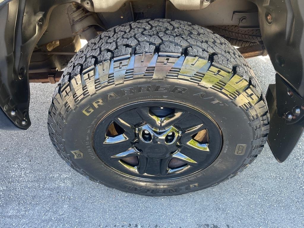 Toyota Tundra 4WD Truck  2014