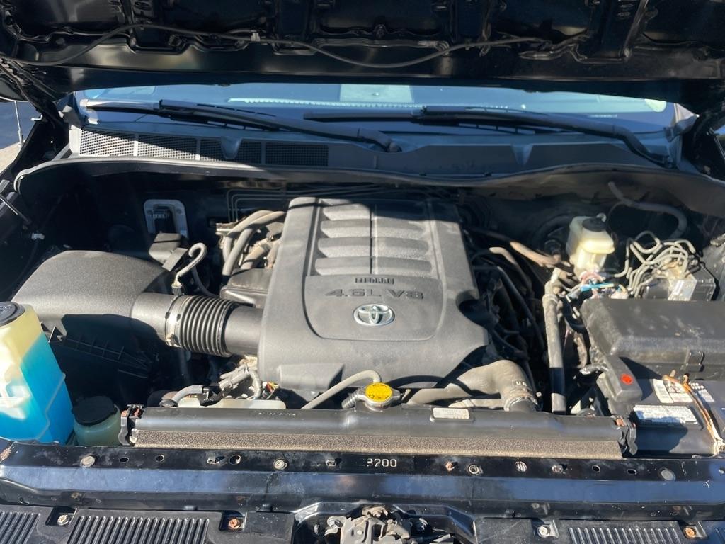 Toyota Tundra 4WD Truck  2014