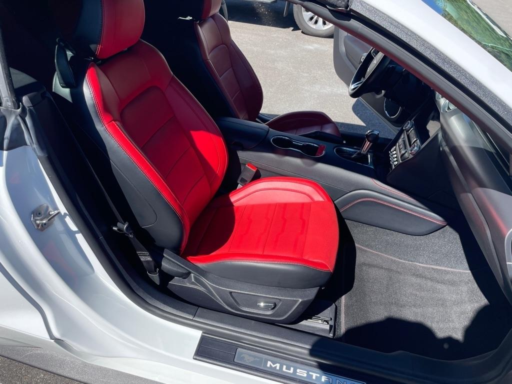 Ford Mustang  2019