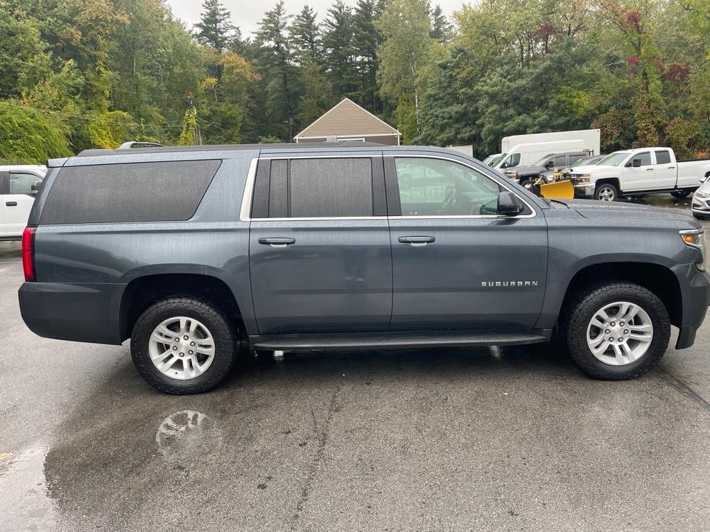 Chevrolet Suburban  2020