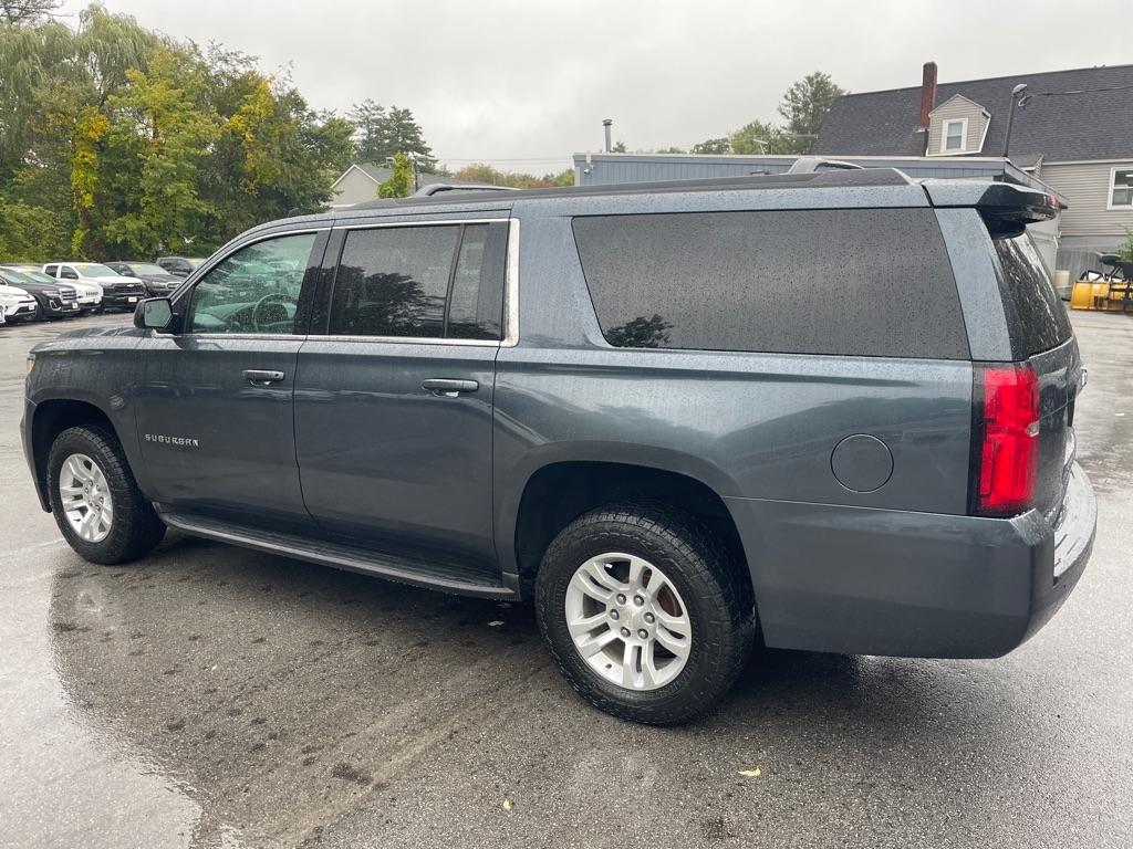 Chevrolet Suburban  2020
