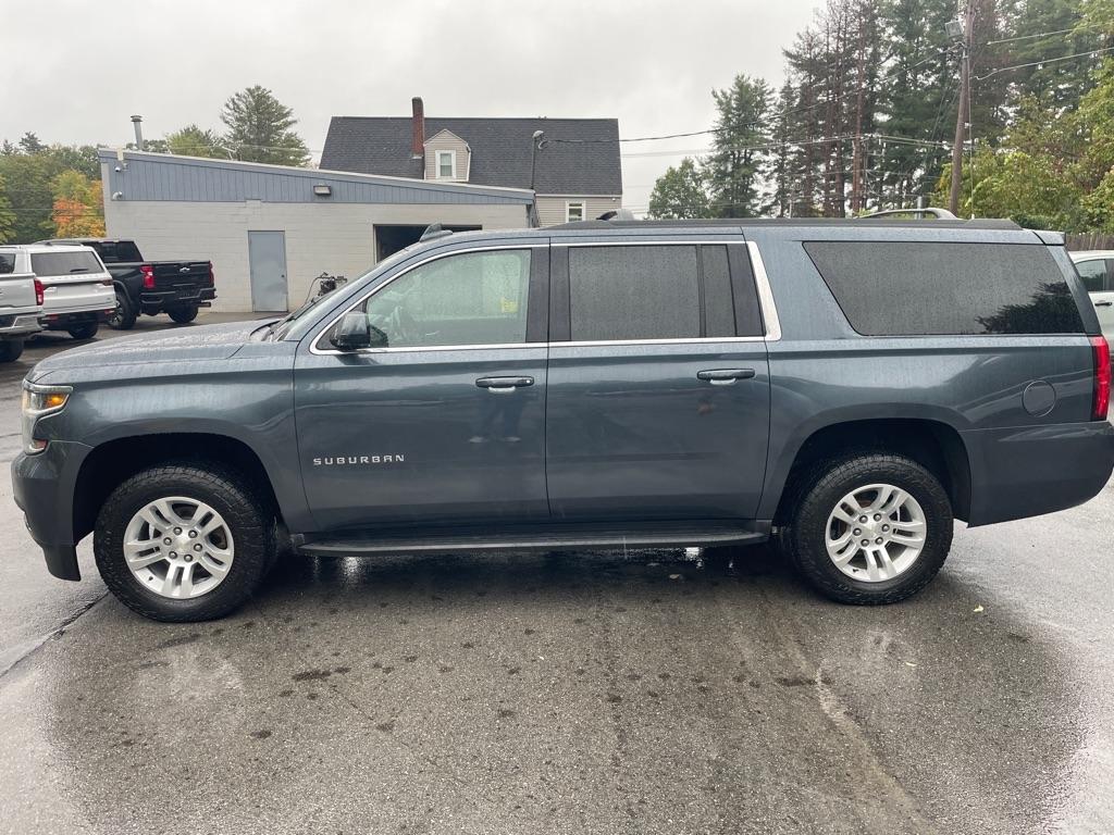 Chevrolet Suburban  2020
