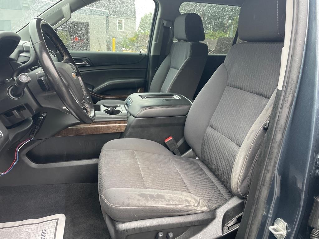 Chevrolet Suburban  2020