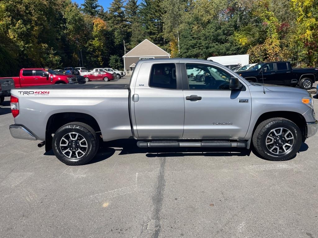 Toyota Tundra 4WD Truck  2014