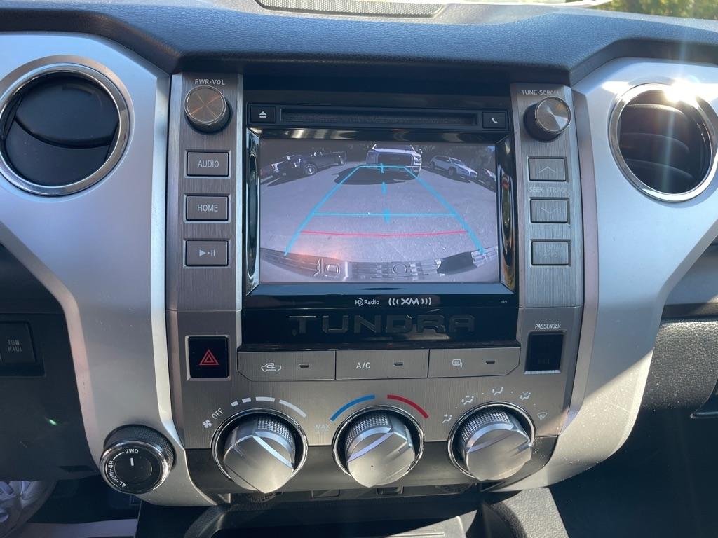 Toyota Tundra 4WD Truck  2014