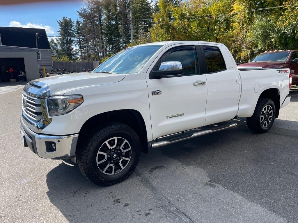 Toyota Tundra 4WD  2018