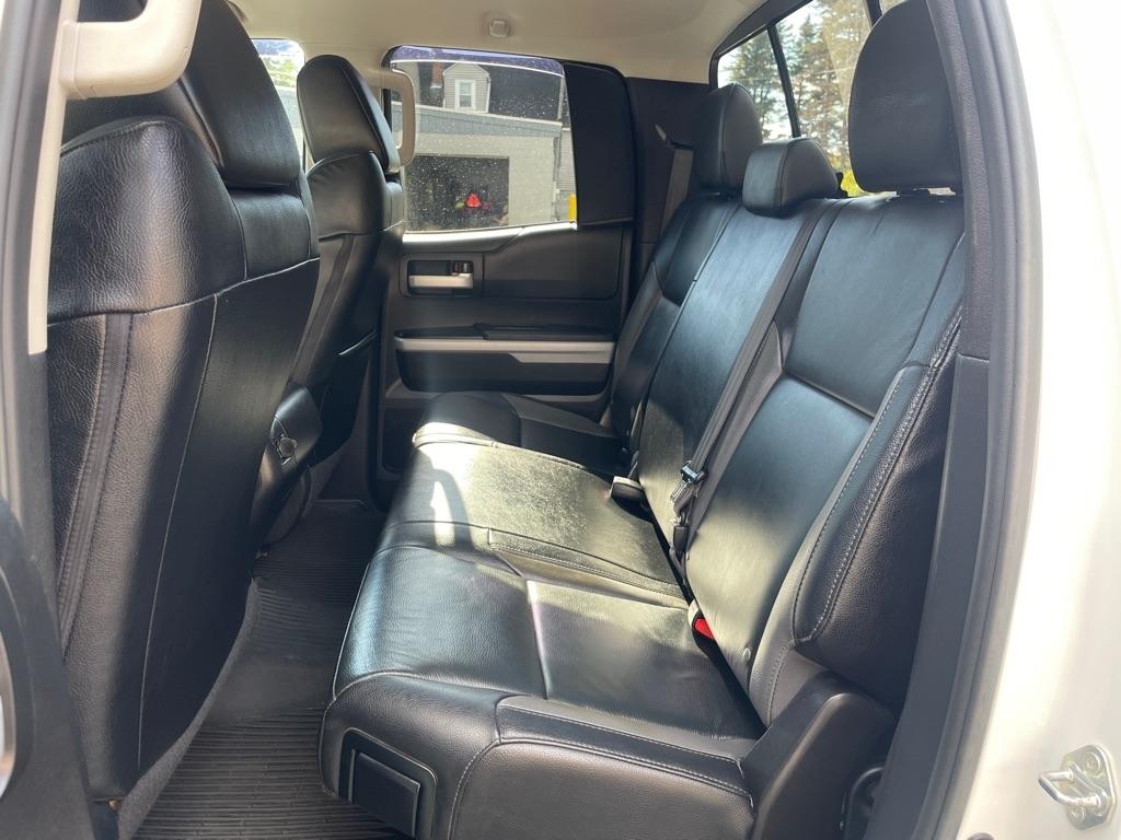 Toyota Tundra 4WD  2018